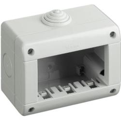 custodia IP40 composta da base e coperchio - 3 moduli Màtix  