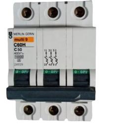 Interruttore magnetotermico 3P 50A 10K 3M CUR.C