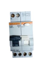 DIFFERENZIALE MAGNETOTERMICO 1P+N 20A 0.03 AC 6K 2M