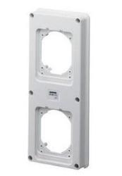 COPERCHIO FLANGIATO PER 2 PRESE CEE INDUSTRIALI 16A CBF IP55 GEWISS GW66710